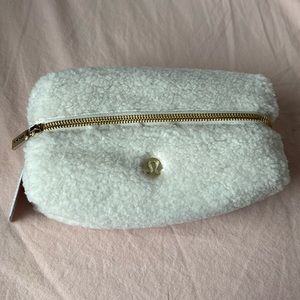 White Sherpa lululemon makeup bag